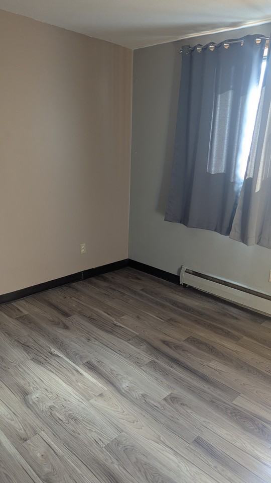 5757 Sander Dr #3 - Photo 3 of 5