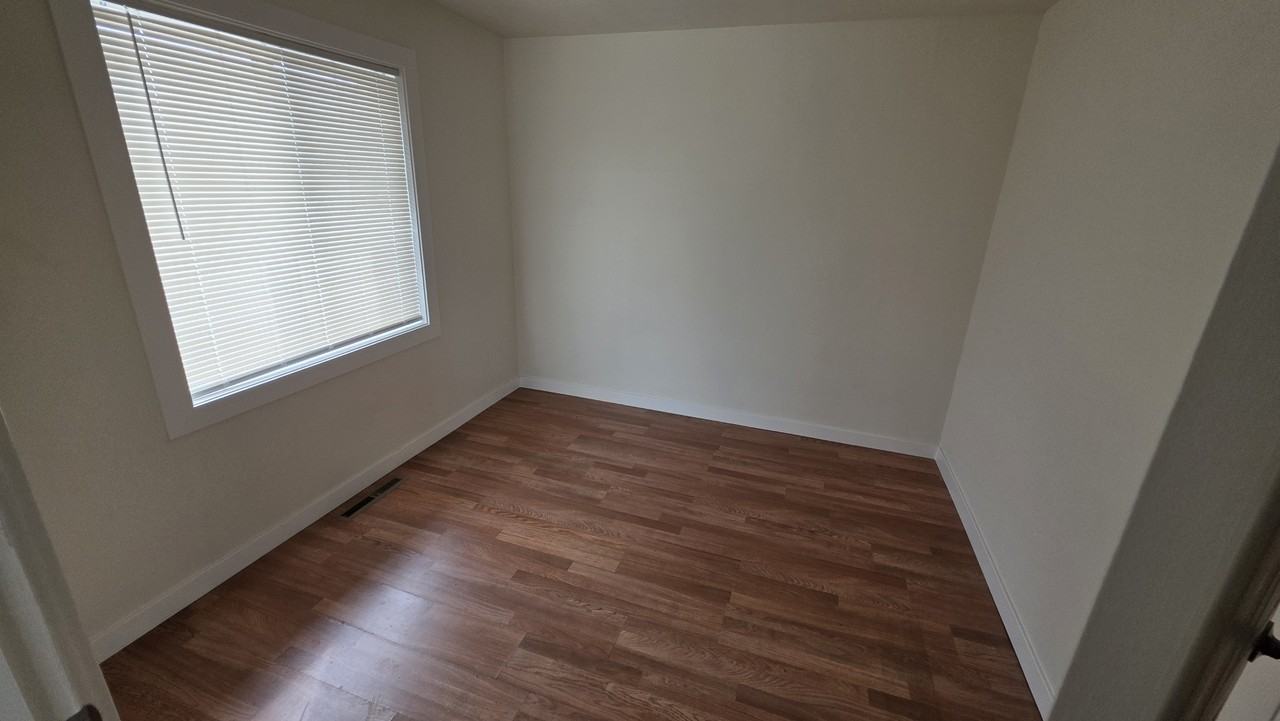 825 N Argonne Rd - Photo 5 of 26