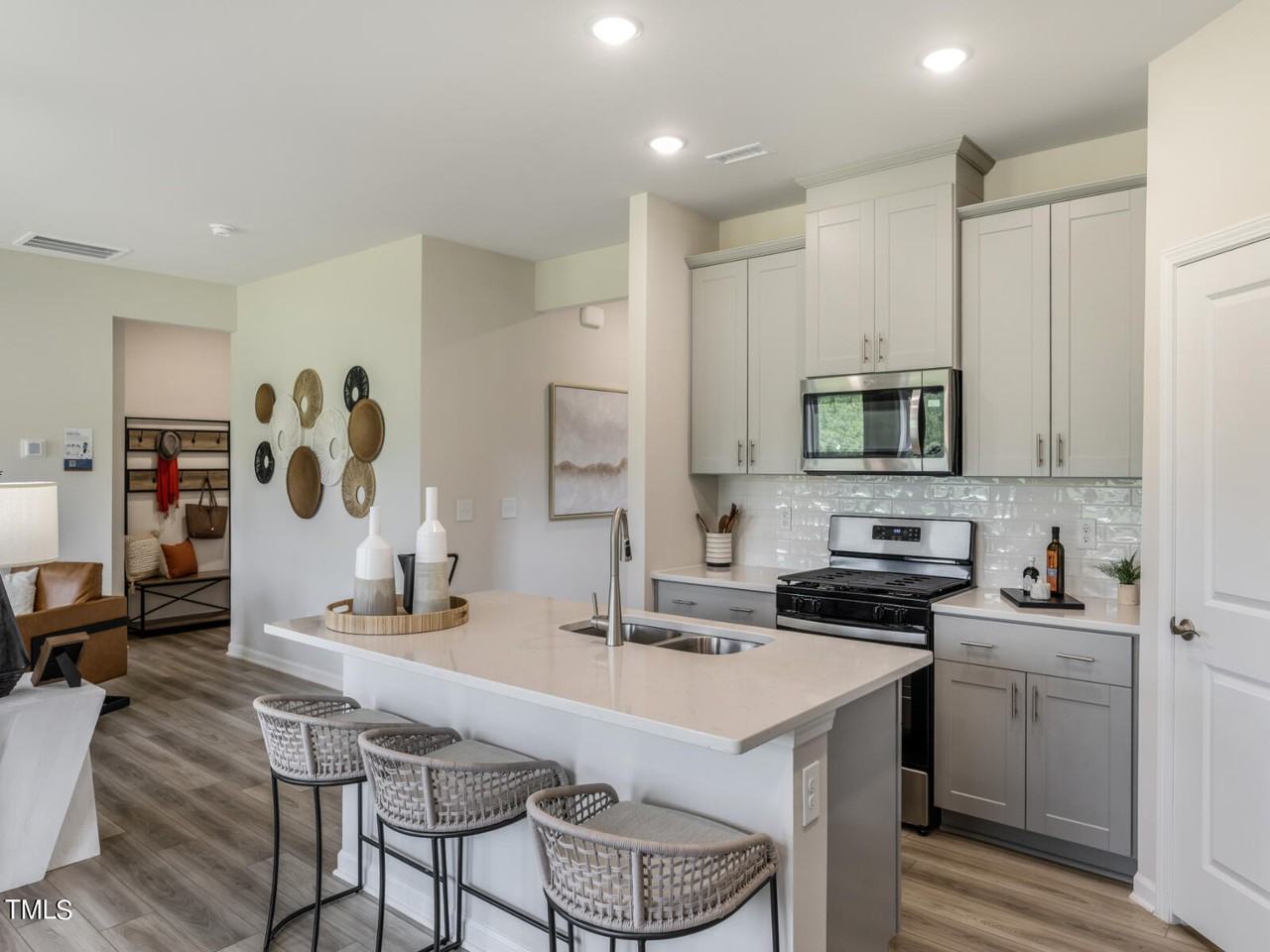271 White Birch Ln - Photo 6 of 12