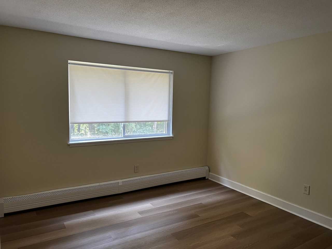 89 Plympton St #7 - Photo 4 of 5