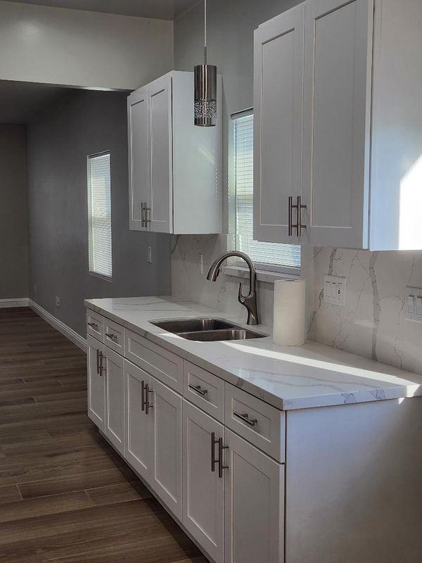11235 Elm St - Photo 2 of 11