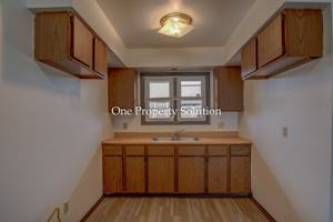 featured image of 1147 Logan St #1