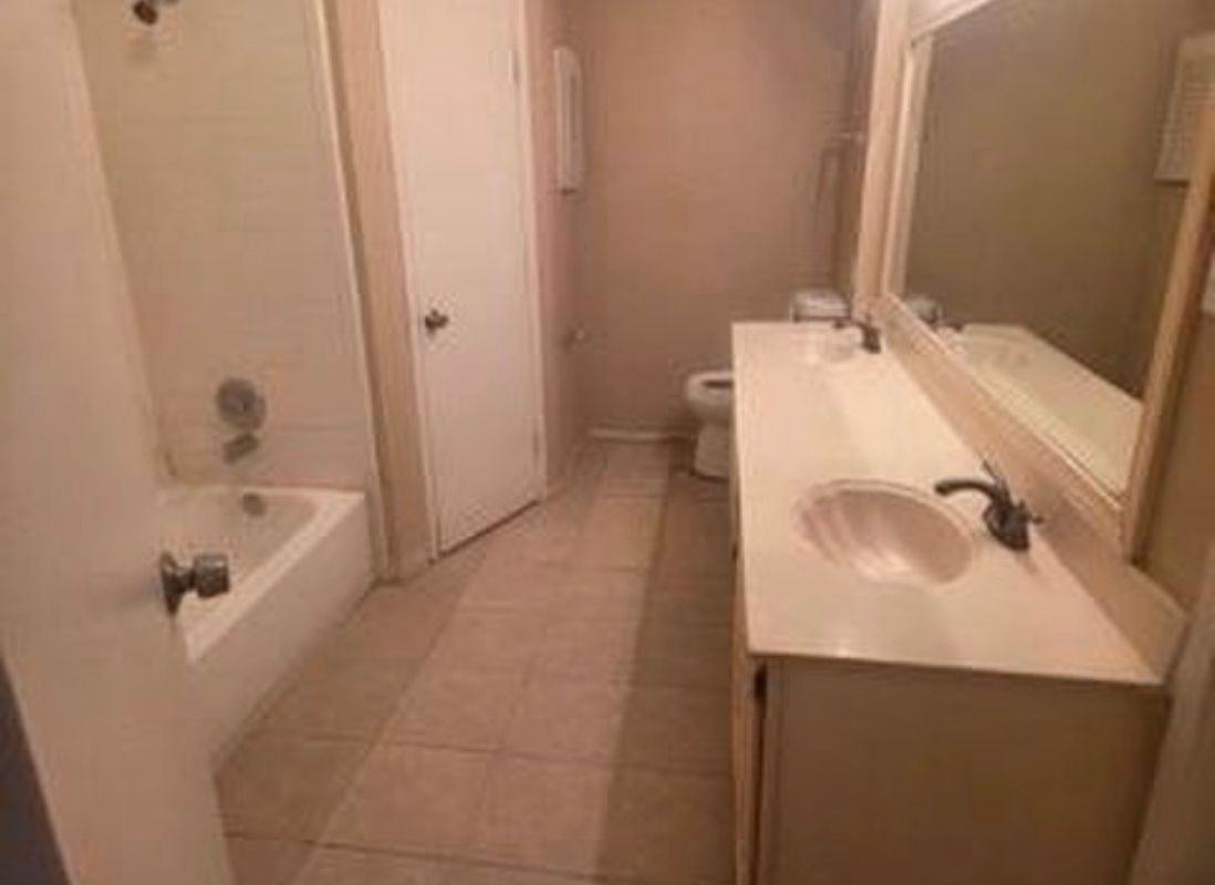 10046 Ridgecoral Dr - Photo 4 of 15