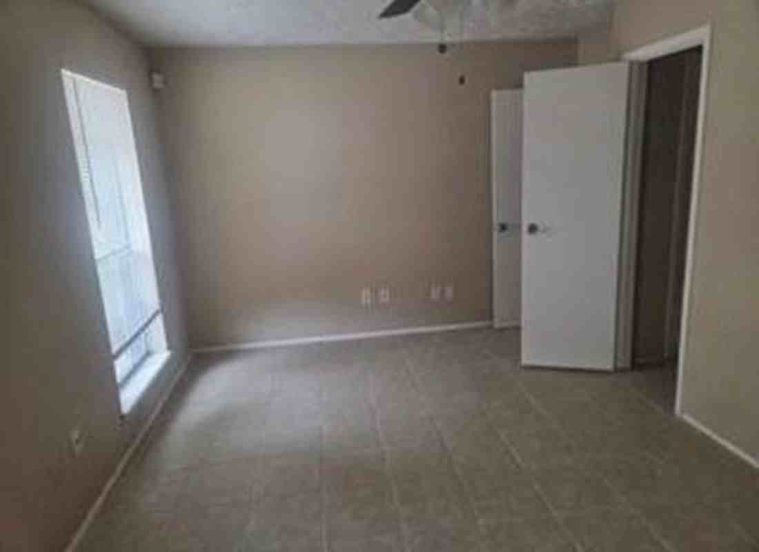 10046 Ridgecoral Dr - Photo 6 of 15