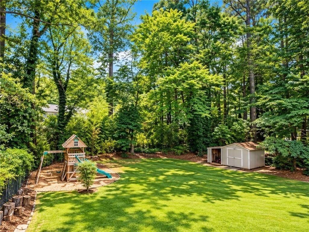 1572 Darwen Ln - Photo 6 of 30
