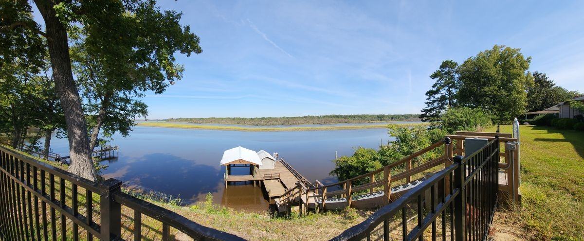 94 Horse Landing Ct