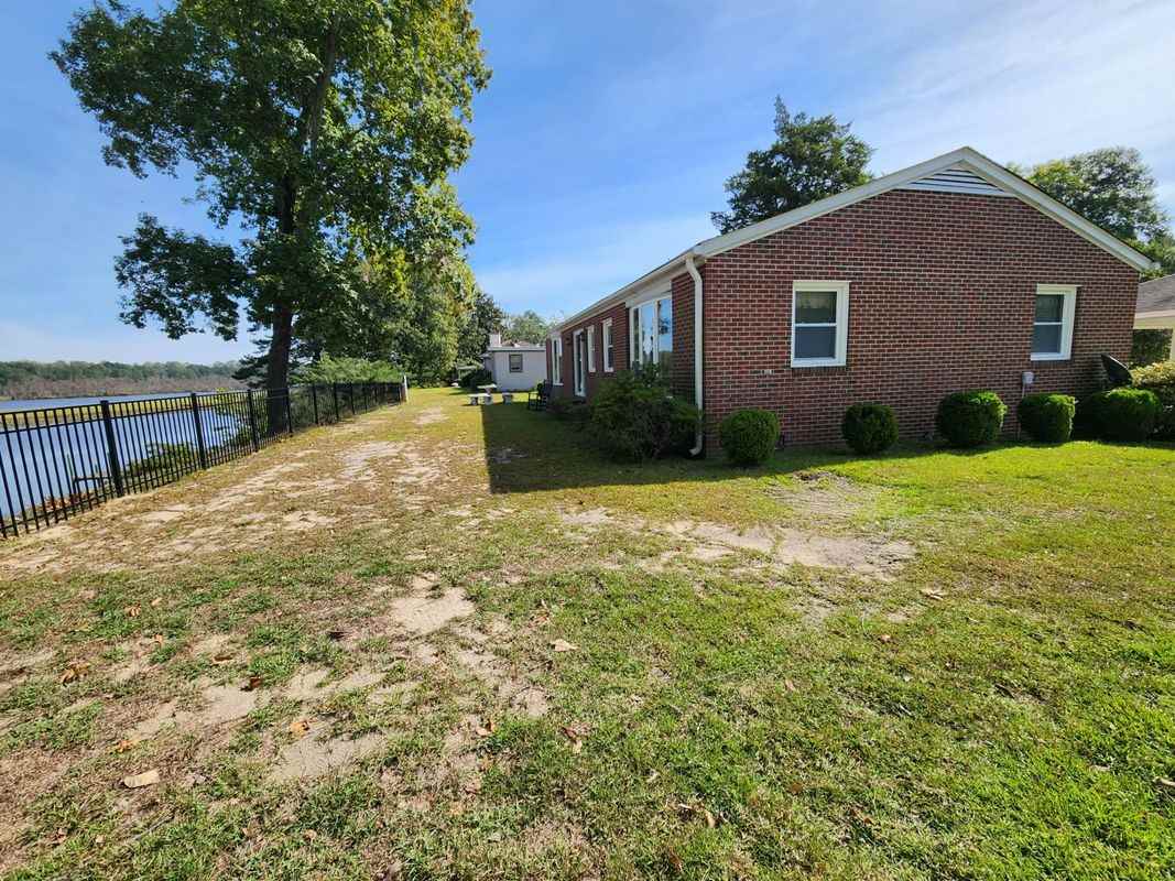 94 Horse Landing Ct - Photo 7 of 33