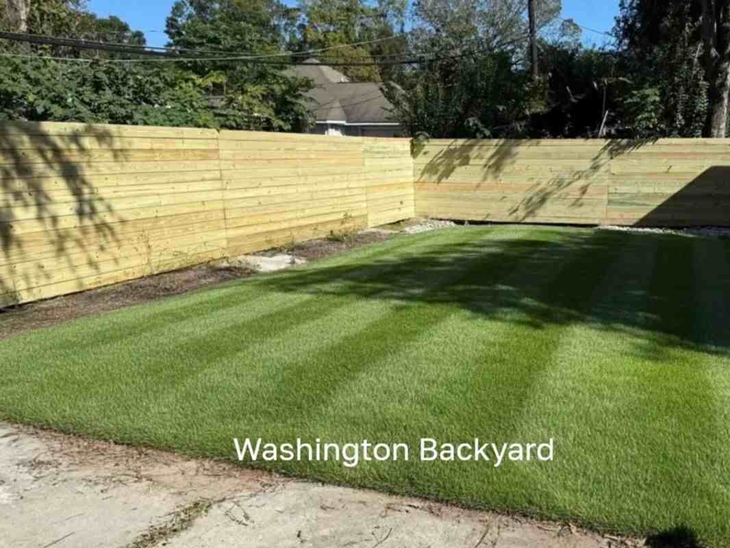 4045 Washington Ave - Photo 3 of 5