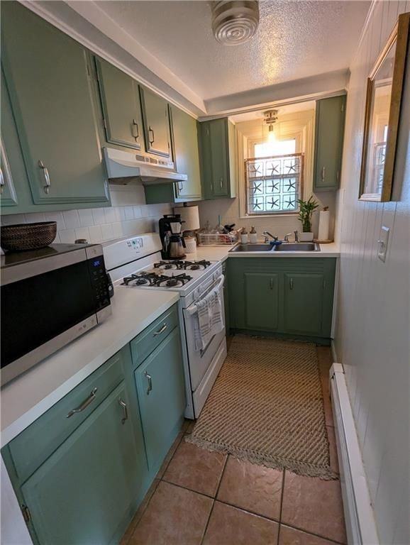 110 Cutler St ##1 - Photo 3 of 24