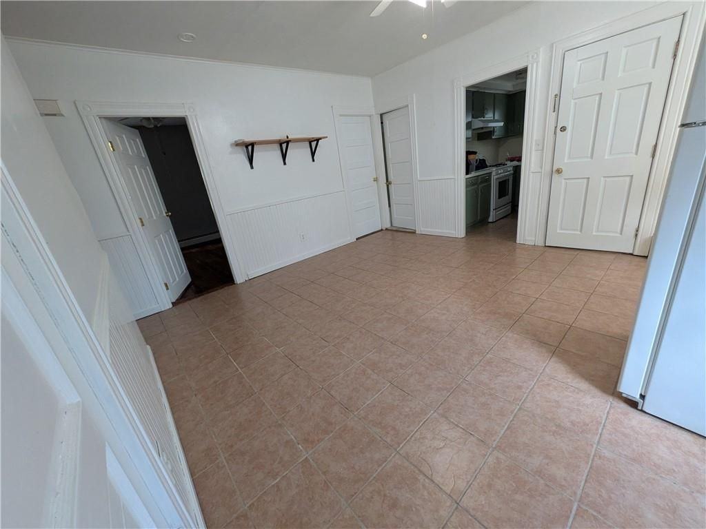 110 Cutler St ##1 - Photo 4 of 24