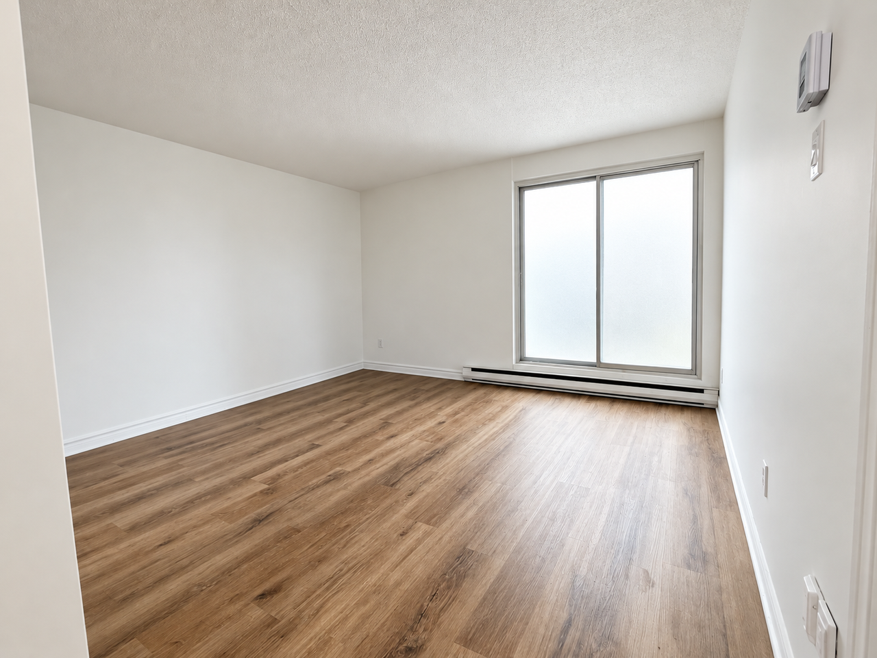 1595 Henri Bourassa - Photo 5 of 18