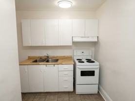 2903 Lake Shore Blvd W #2 - Photo 1 of 1
