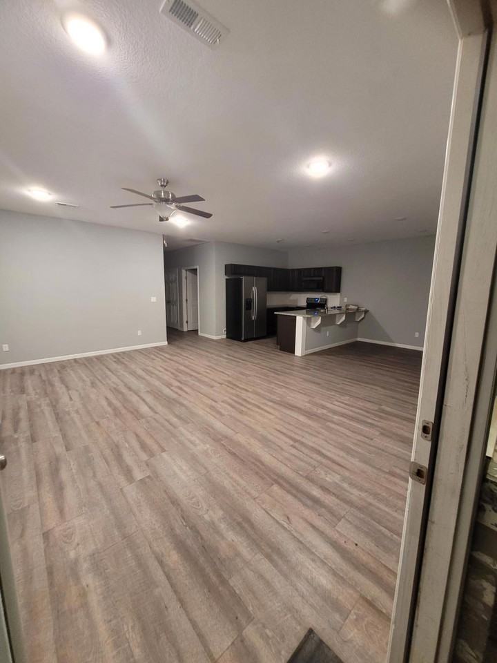 10615 E Conifer St #10615 - Photo 2 of 14