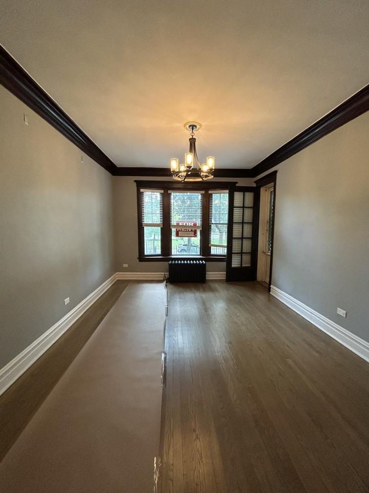 2539 W Logan Blvd #1 - Photo 4 of 12