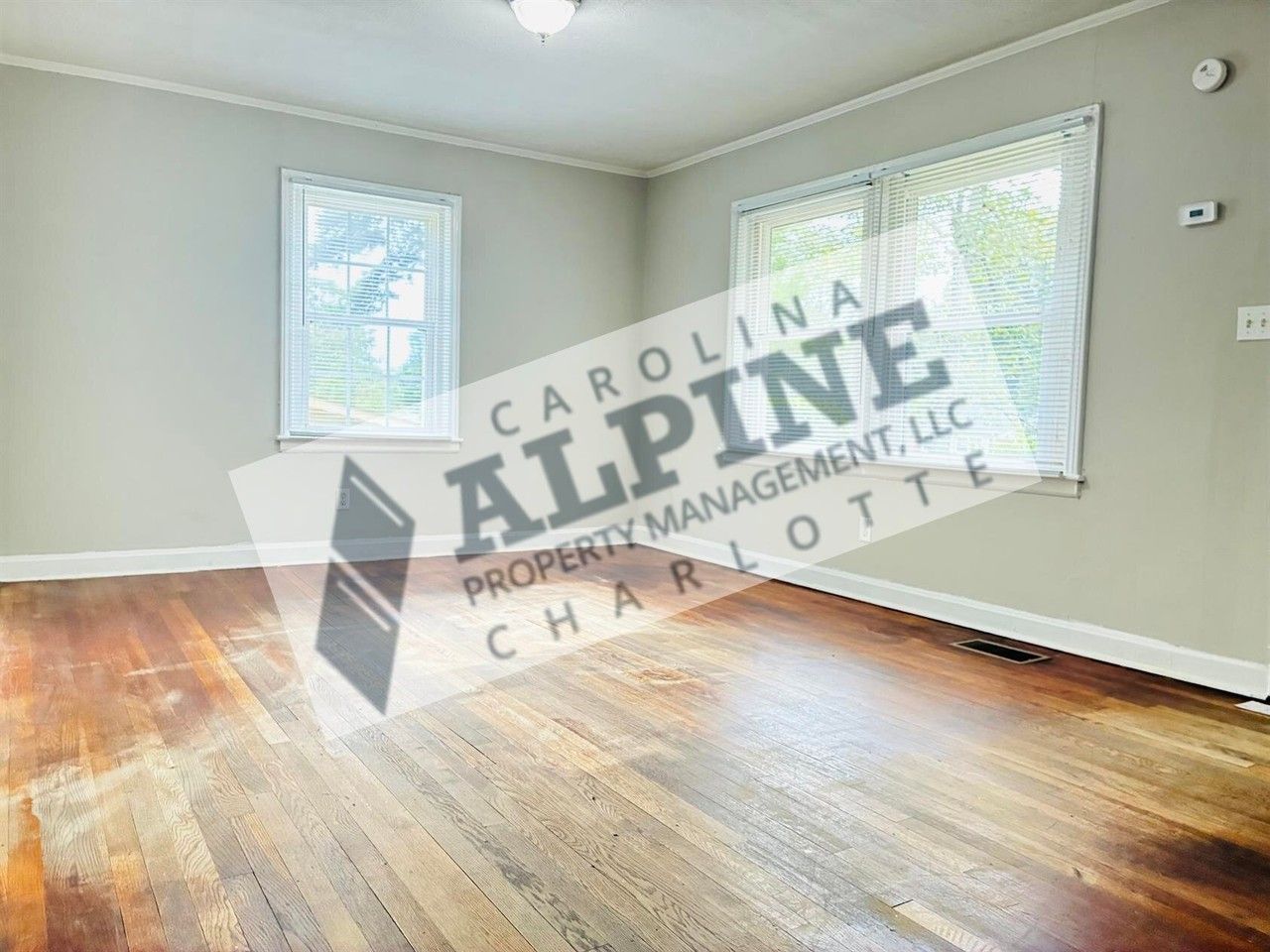 4614 Morgan St - Photo 5 of 22