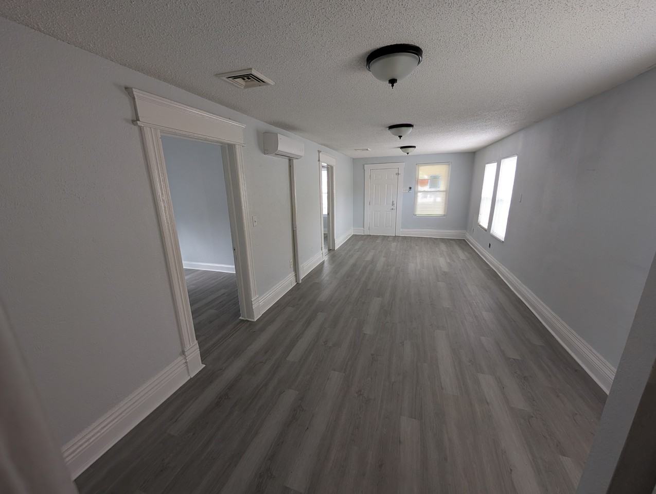 3511 N 12th St #3 - Photo 7 of 8