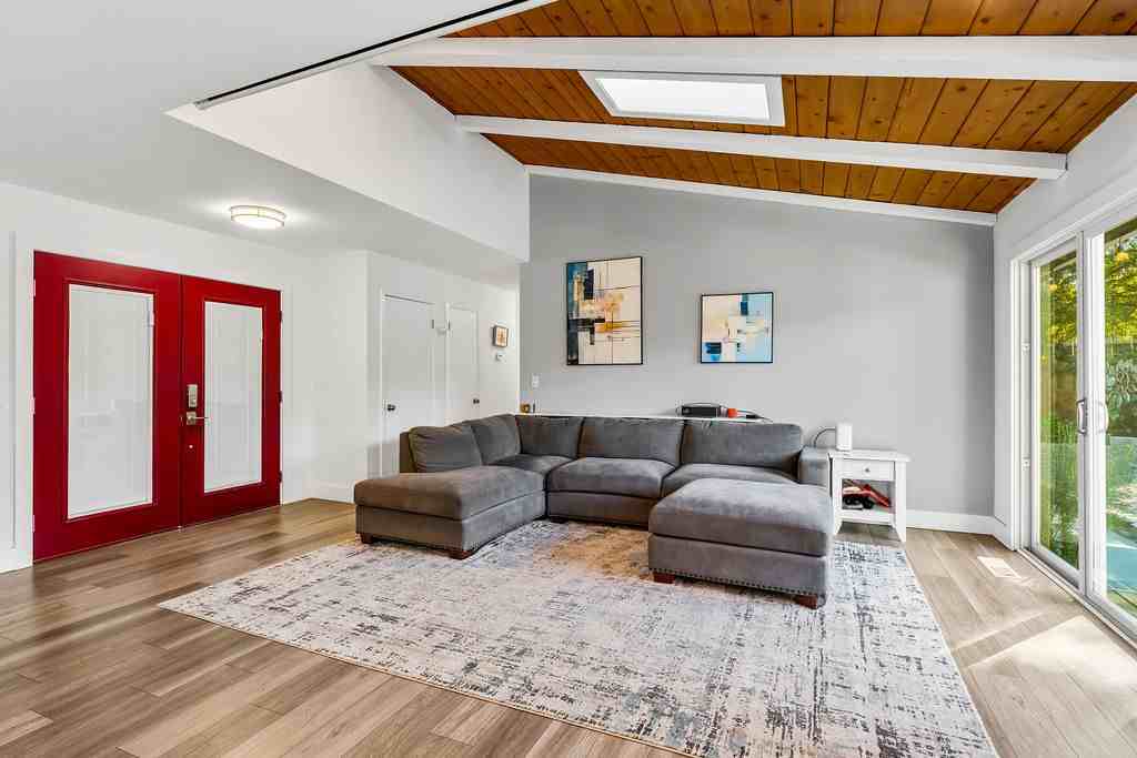 234 Monte Vista Ave - Photo 4 of 38