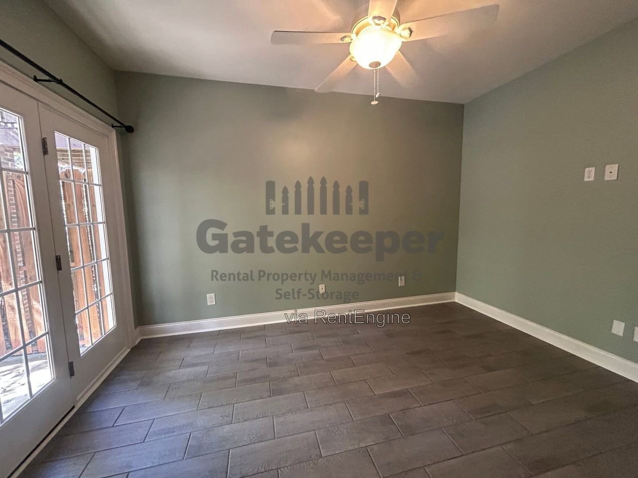 405 Lexington Vlg - Photo 4 of 17