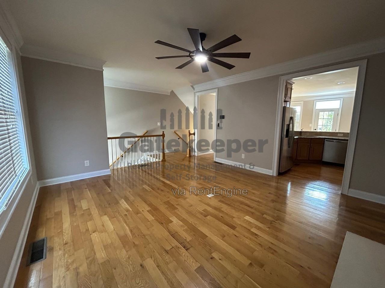 405 Lexington Vlg - Photo 6 of 17