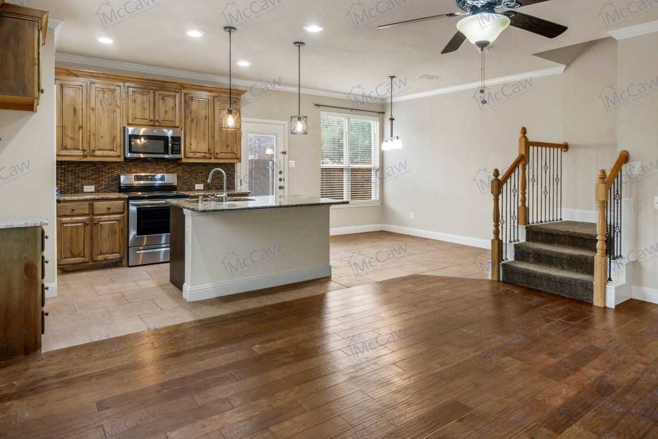 5043 Italia Ln - Photo 3 of 23