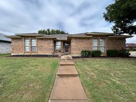6352 Hunters Glen Dr - Photo 1 of 1
