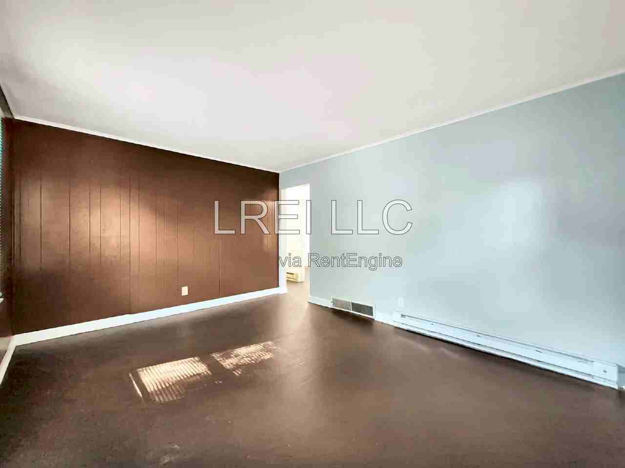 426 N 34th St - Photo 2 of 13