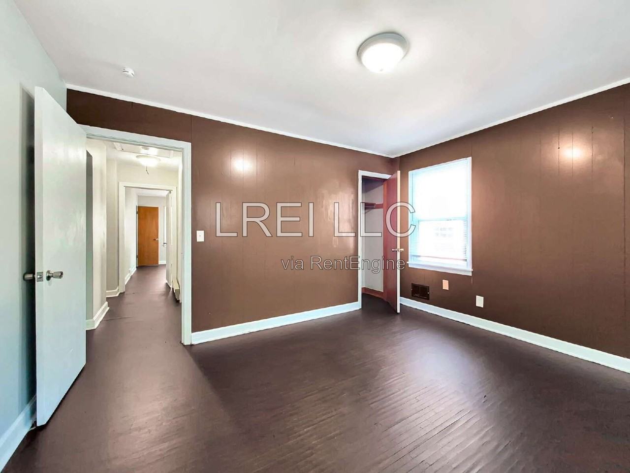 426 N 34th St - Photo 3 of 13