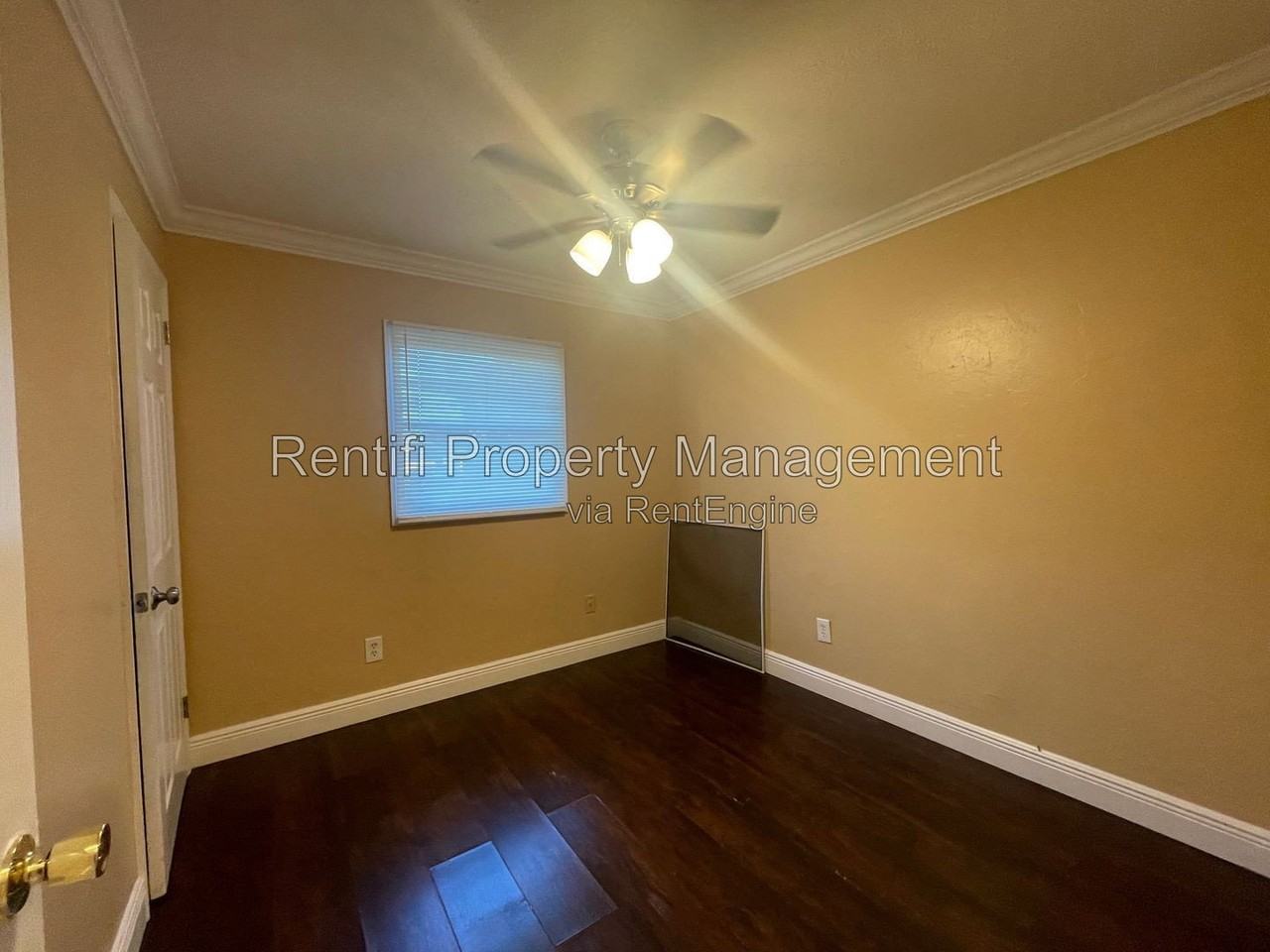 44 Andora St #B - Photo 6 of 9