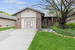 featured image of 3301 Polaris Dr