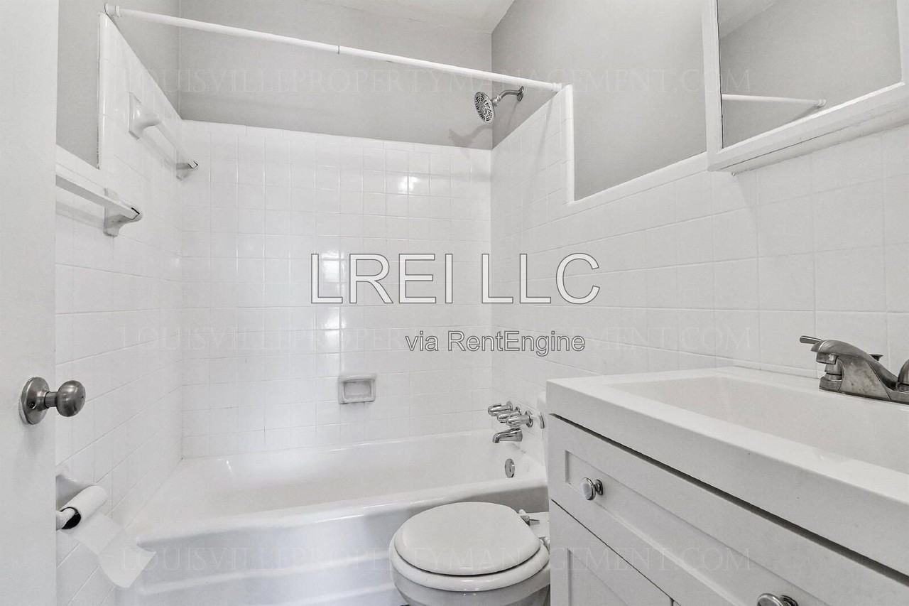4206 Laura Ave - Photo 7 of 18