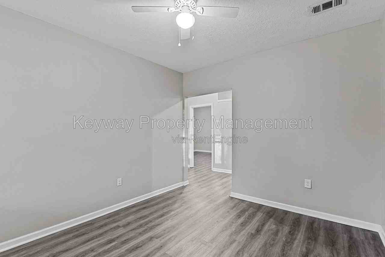 1120 Dodge Ln #12 - Photo 4 of 16
