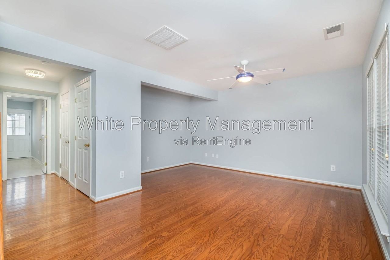 11448 Destin Ln - Photo 5 of 21