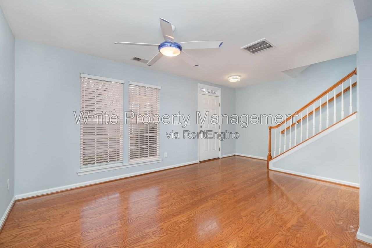 11448 Destin Ln - Photo 7 of 21