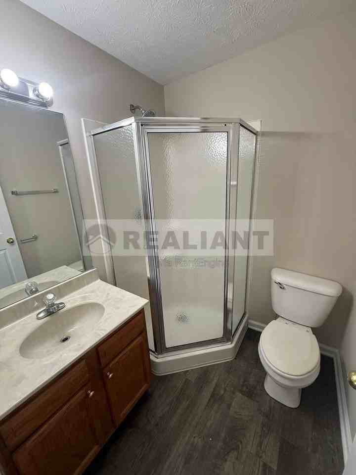 306 Parker Pl - Photo 7 of 11