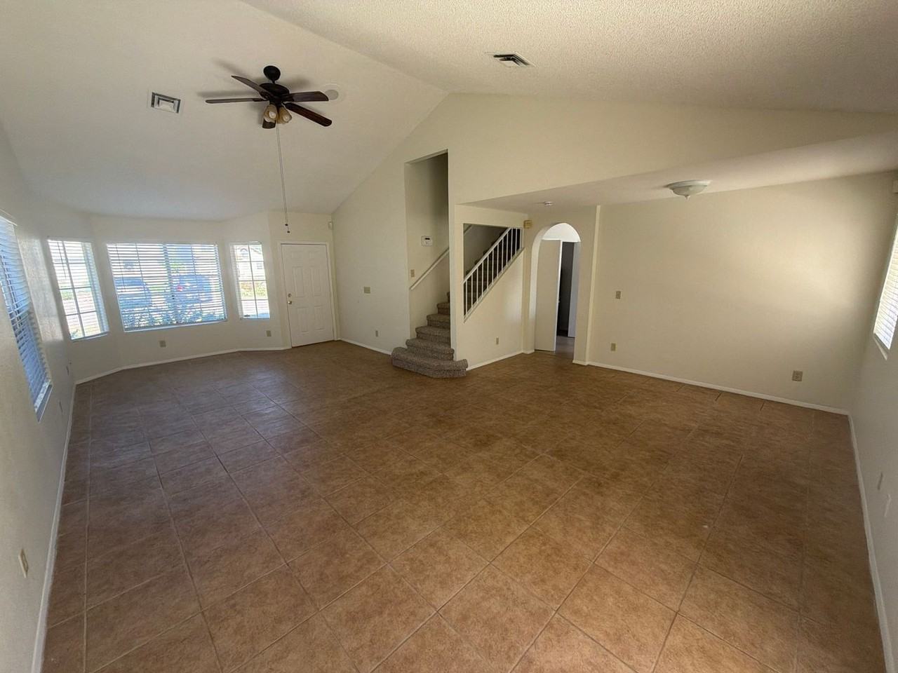 5051 W Mercury Way - Photo 2 of 13