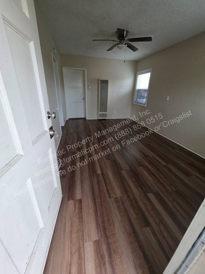 119 N Park Ave - Photo 2 of 9