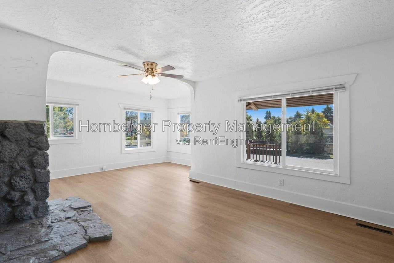 1617 E Marietta Ave - Photo 6 of 30