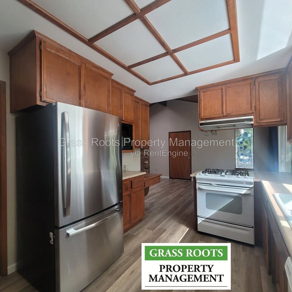 14829 Stinson Dr - Photo 5 of 8