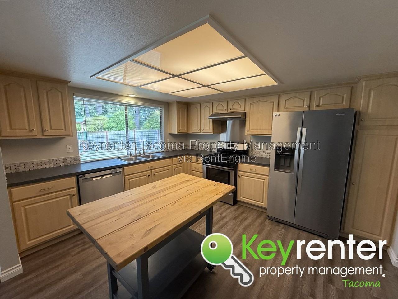 7714 94th Ave Sw - Photo 5 of 17