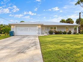 5059 N Peachtree Cir - Photo 1 of 1