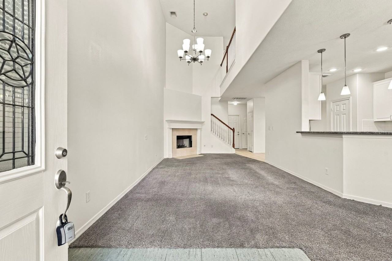 2865 Westhollow Dr #48 - Photo 4 of 27