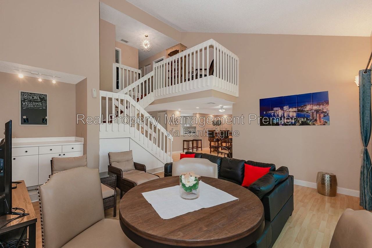 269 Deer Creek Wildwood Lane East - Photo 5 of 39