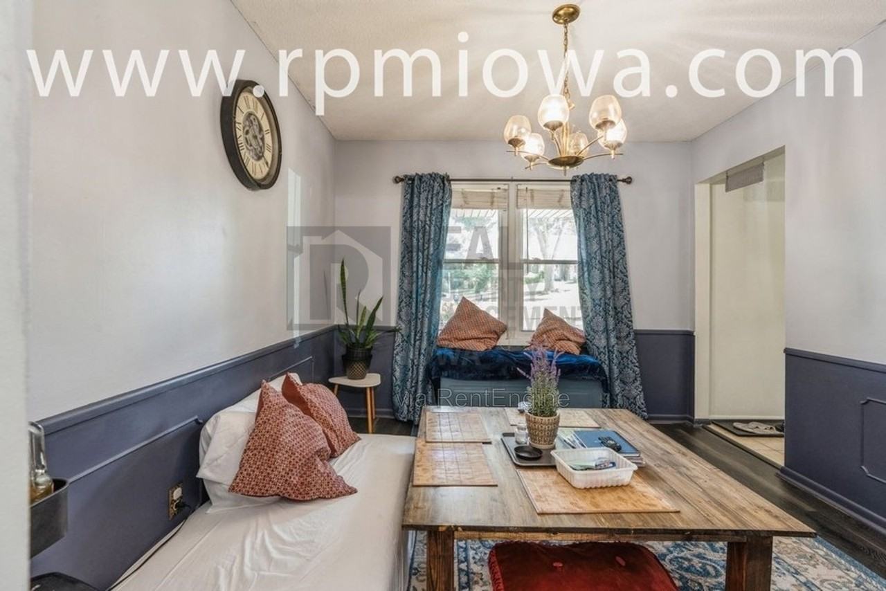 2815 Woodland Ave - Photo 3 of 16
