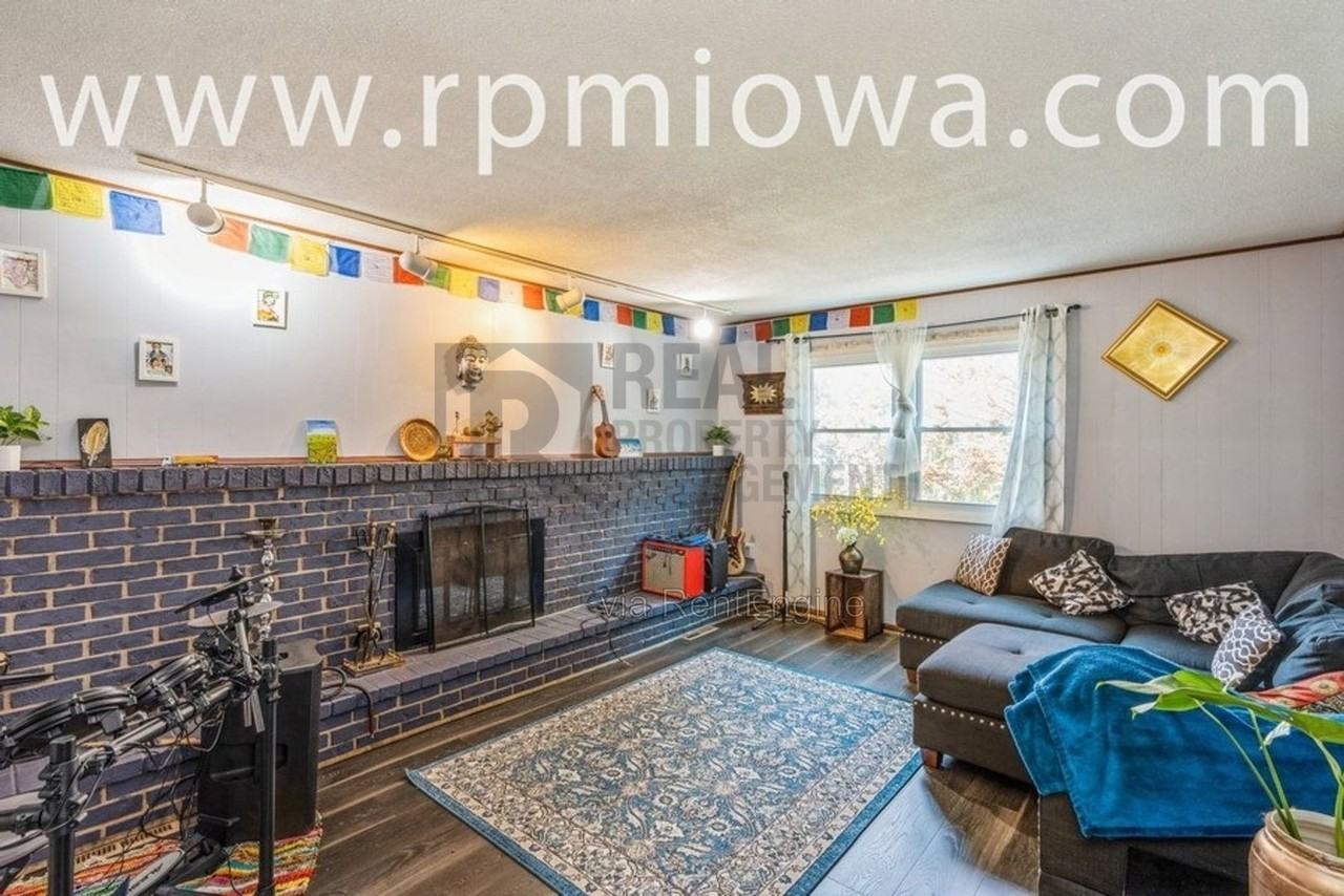 2815 Woodland Ave - Photo 6 of 16