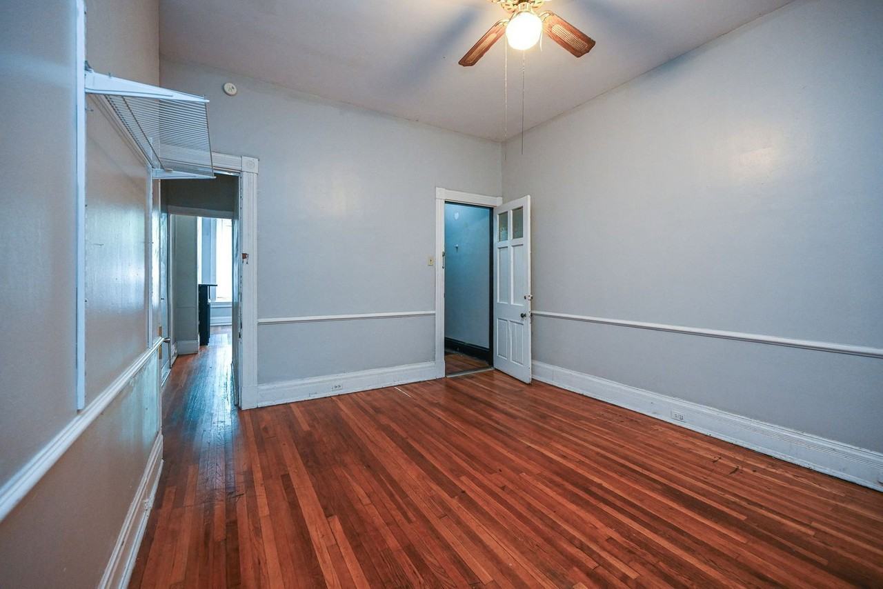 2361 W Clifton Ave - Photo 5 of 32