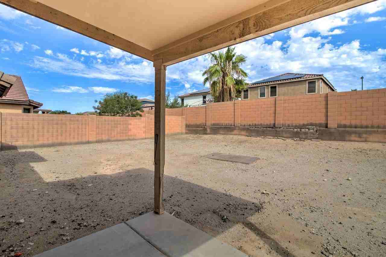 25672 W St Catherine Ave - Photo 5 of 29