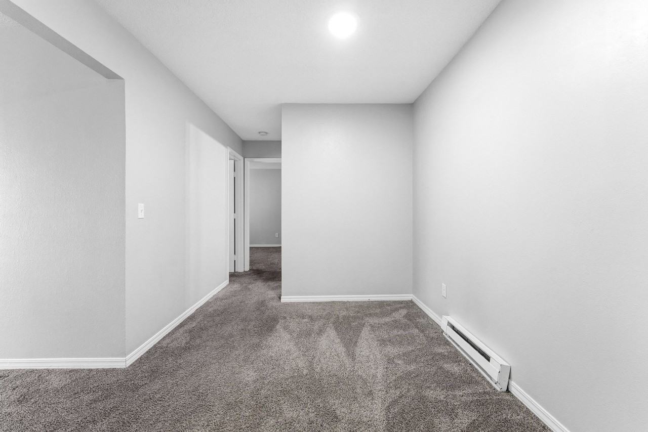 5943 Walnut Cir #E09 - Photo 5 of 13