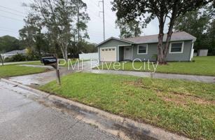featured image of 3805 Mandarin Woods Dr N
