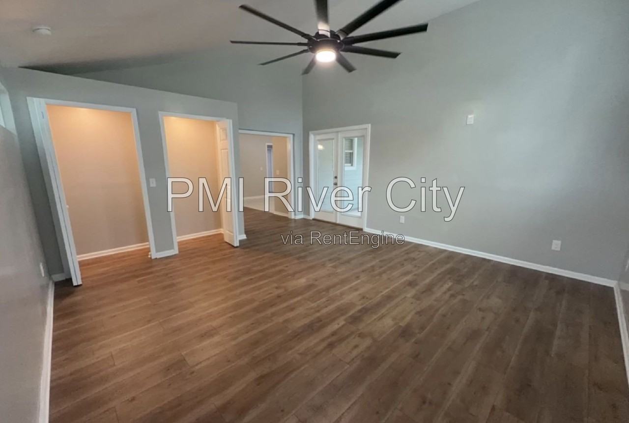 3805 Mandarin Woods Dr N - Photo 6 of 23