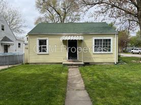 823 N Indiana Ave - Photo 1 of 1